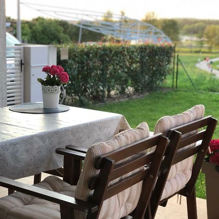 Apartment Vita Funtana Eksteriør bilde